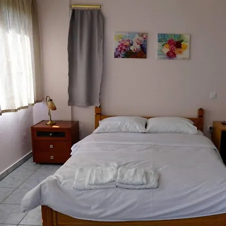 Apartment Lovely Modern Studio In Romanos Patras Greece