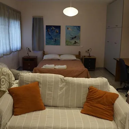 Lovely Modern Studio In Romanos Patras Greece *